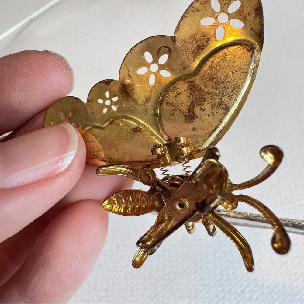Vintage Gold Tone White Glitter Butterfly Brooch W/ Springs Moving Wings Estate